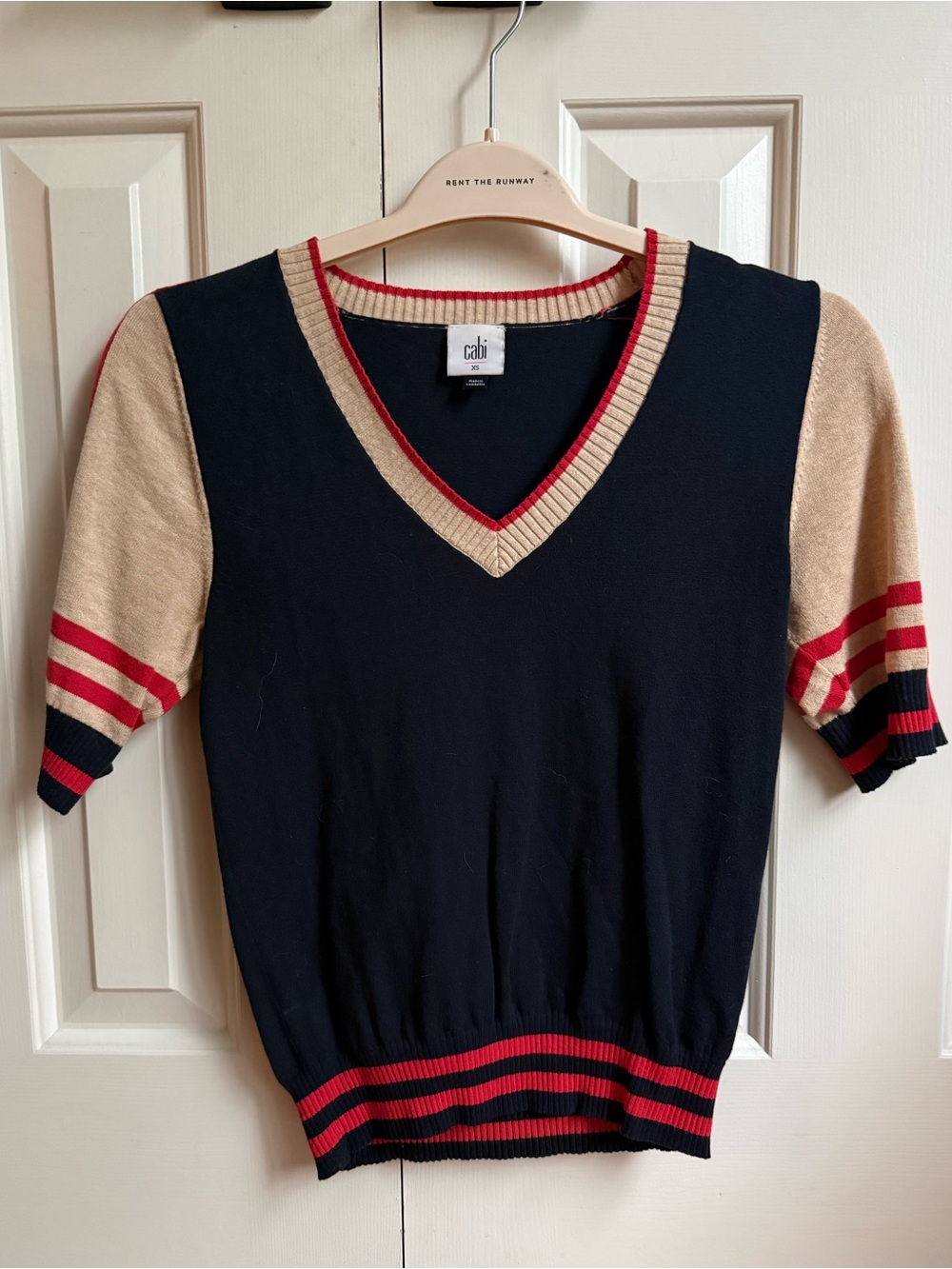 Cabi V‑Neck Short Sleeve Sweater in Navy, Beige & Red